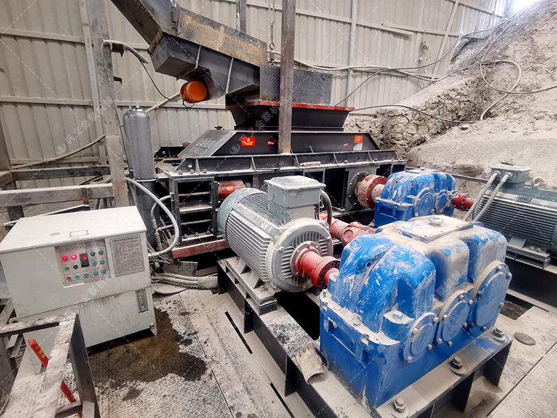 建筑用砂配置的液壓對輥制砂機多少錢一臺? 建筑用砂配置的液壓對輥制砂機多少錢一臺?