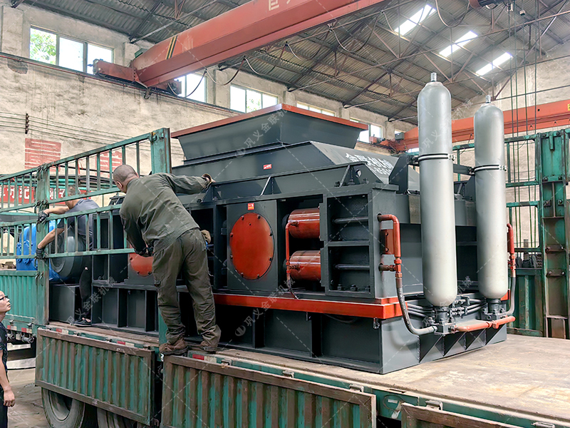 礦用液壓對輥制砂機(jī)如何實(shí)現(xiàn)砂石細(xì)碎與高產(chǎn)雙提升？